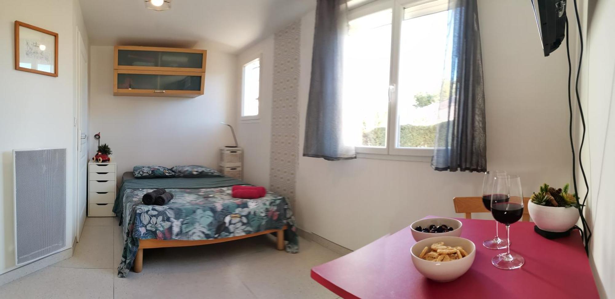 Studio Dans La Villa Les Cigales Lézignan-Corbières Buitenkant foto